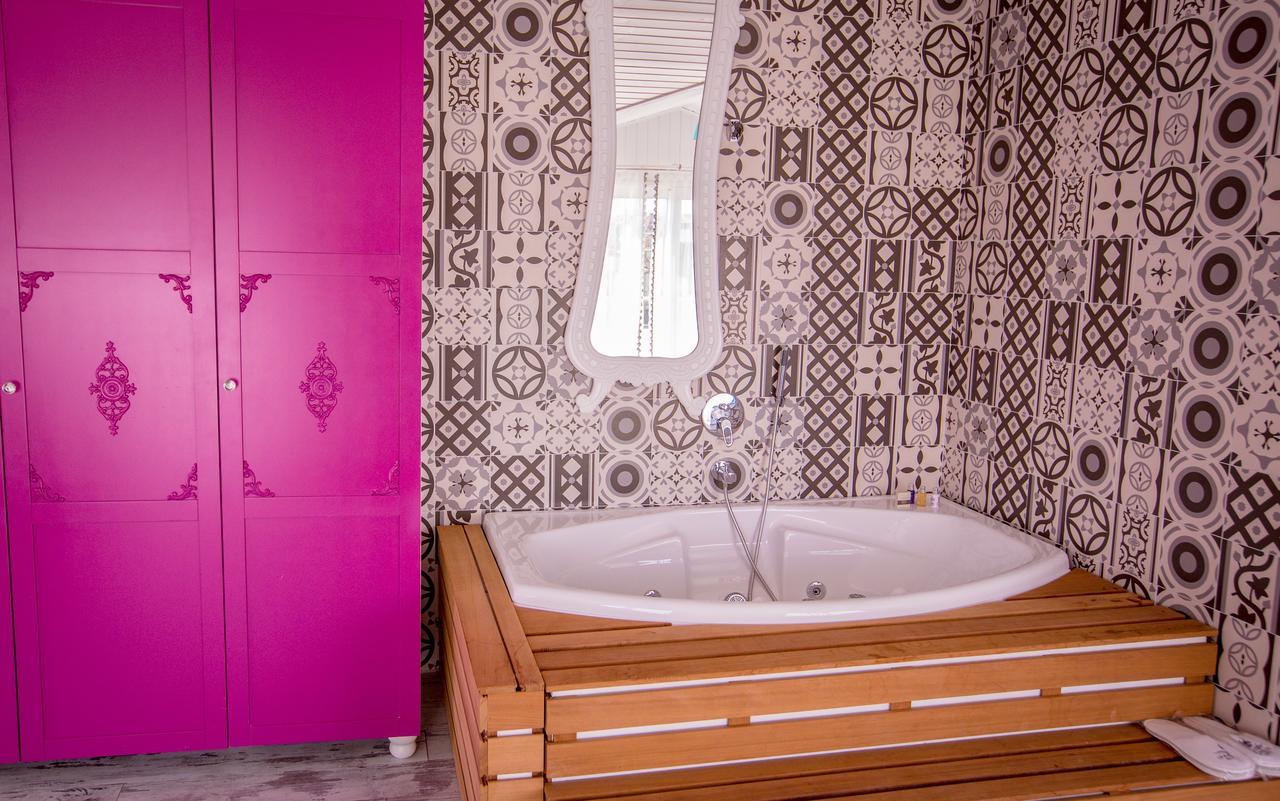 Limnades Hotel Iznik Екстер'єр фото