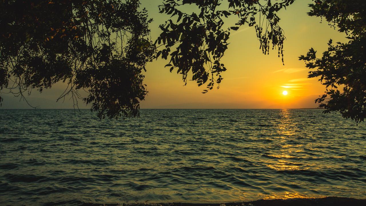 Limnades Hotel Iznik Екстер'єр фото